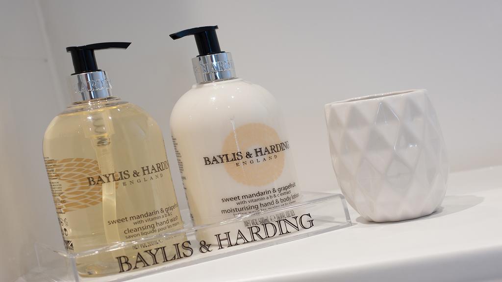 Tailored Stays - De Havilland House เคมบริดจ์ ภายนอก รูปภาพ